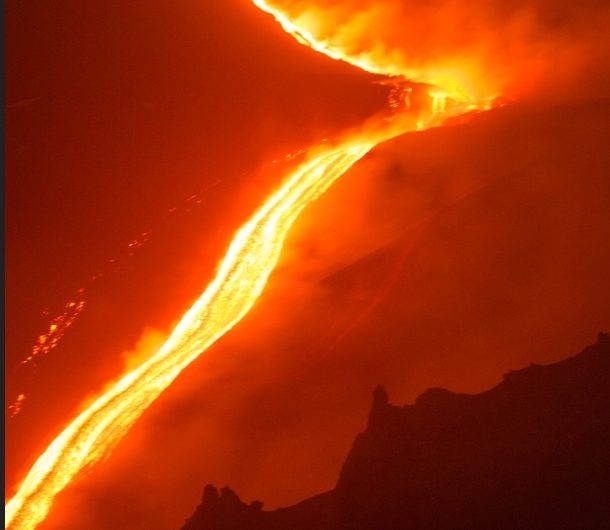 Escursioni ETNA LAVA TOUR +39 3207818434