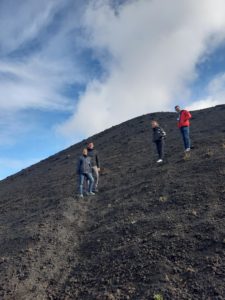 Escursioni Etna con Bambini +39 3207818434